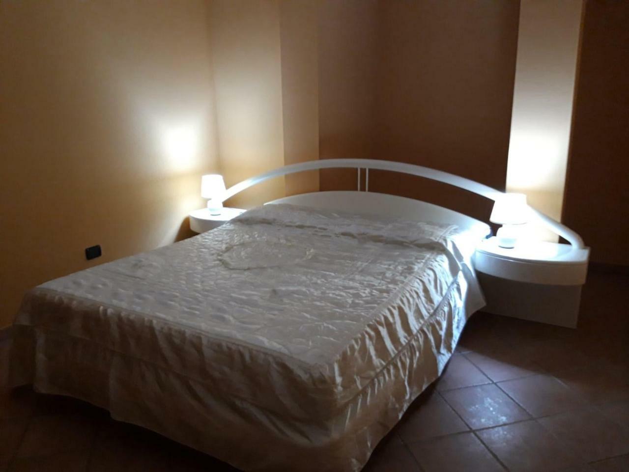 Flowery House Apartment Rome Bagian luar foto