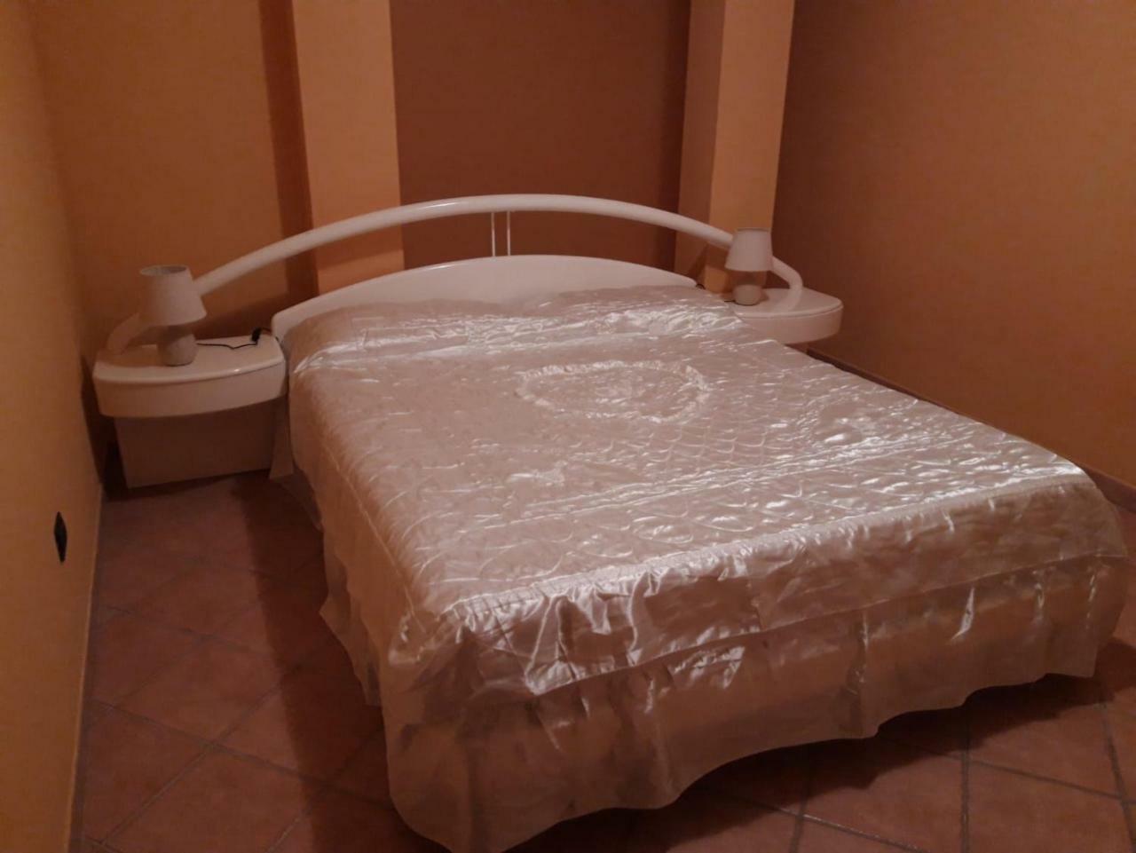 Flowery House Apartment Rome Bagian luar foto