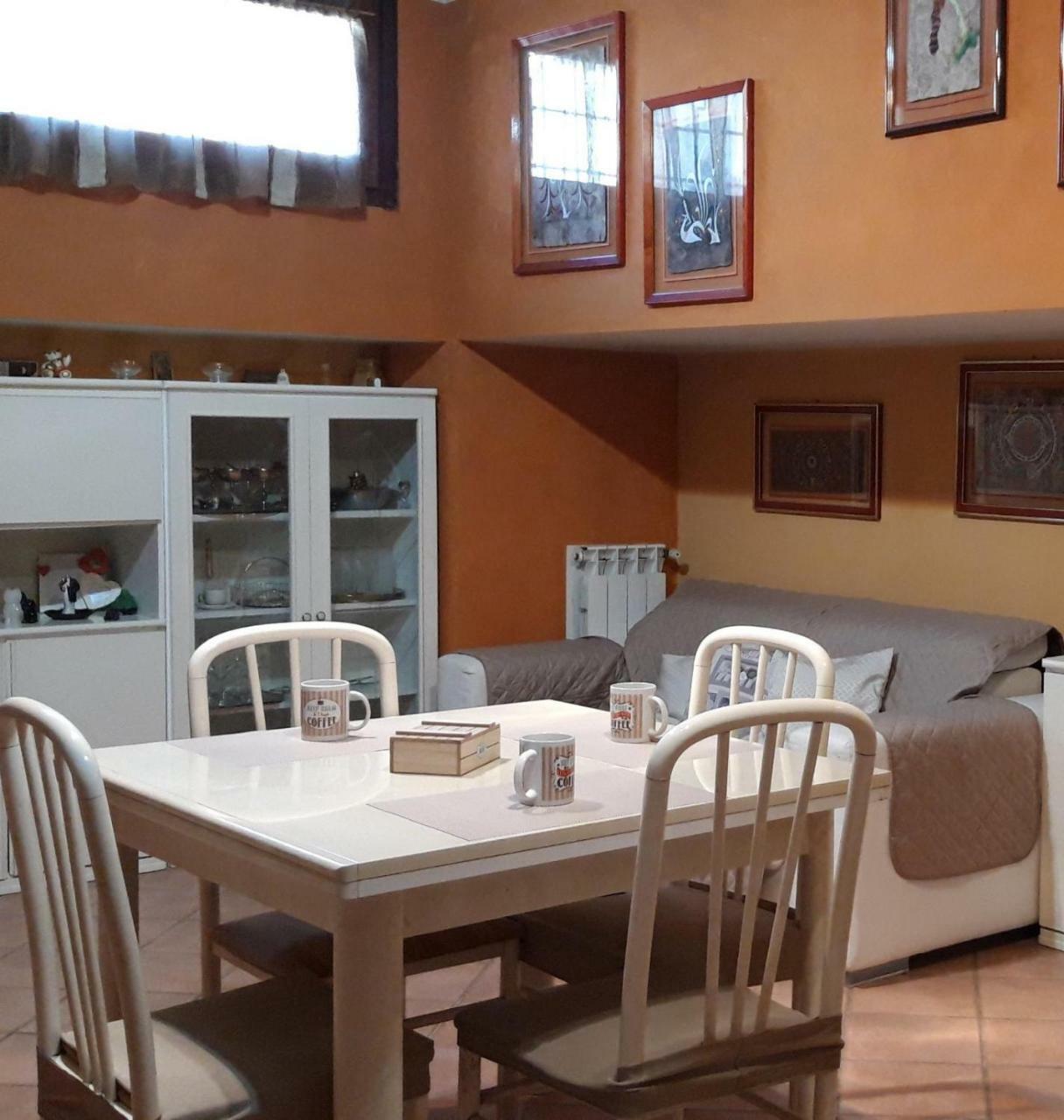 Flowery House Apartment Rome Bagian luar foto